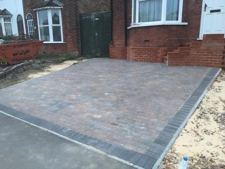 Driveway in Dunton Green