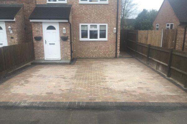 Kemsing block paving, Collet rd21